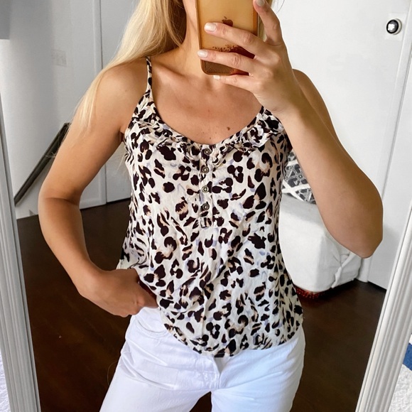 🐚 EKSEPT BOHO IVORY BLACK LEOPARD PRINT RUFFLE DETAIL SUMMER TOP! - Picture 1 of 11